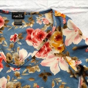 💙 Rue21 Blue Floral Crop Top New